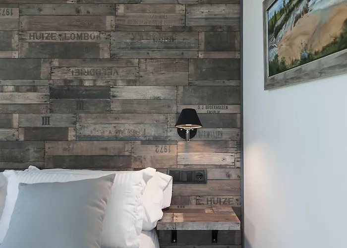 Sardinero 招待所 4*